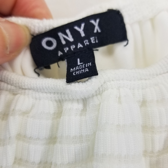 ONYX APPAREL Of the Shoulder Tunic Shirt Coverup - Picture 2 of 13